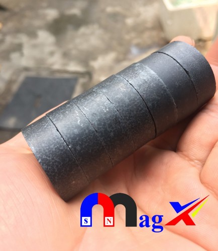 Nam châm Ferrite Ø...